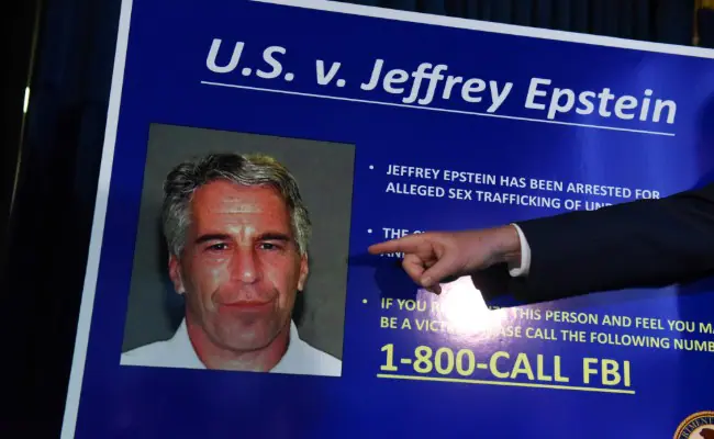 US Judge Begins To Unseal Jeffrey Epstein Contacts